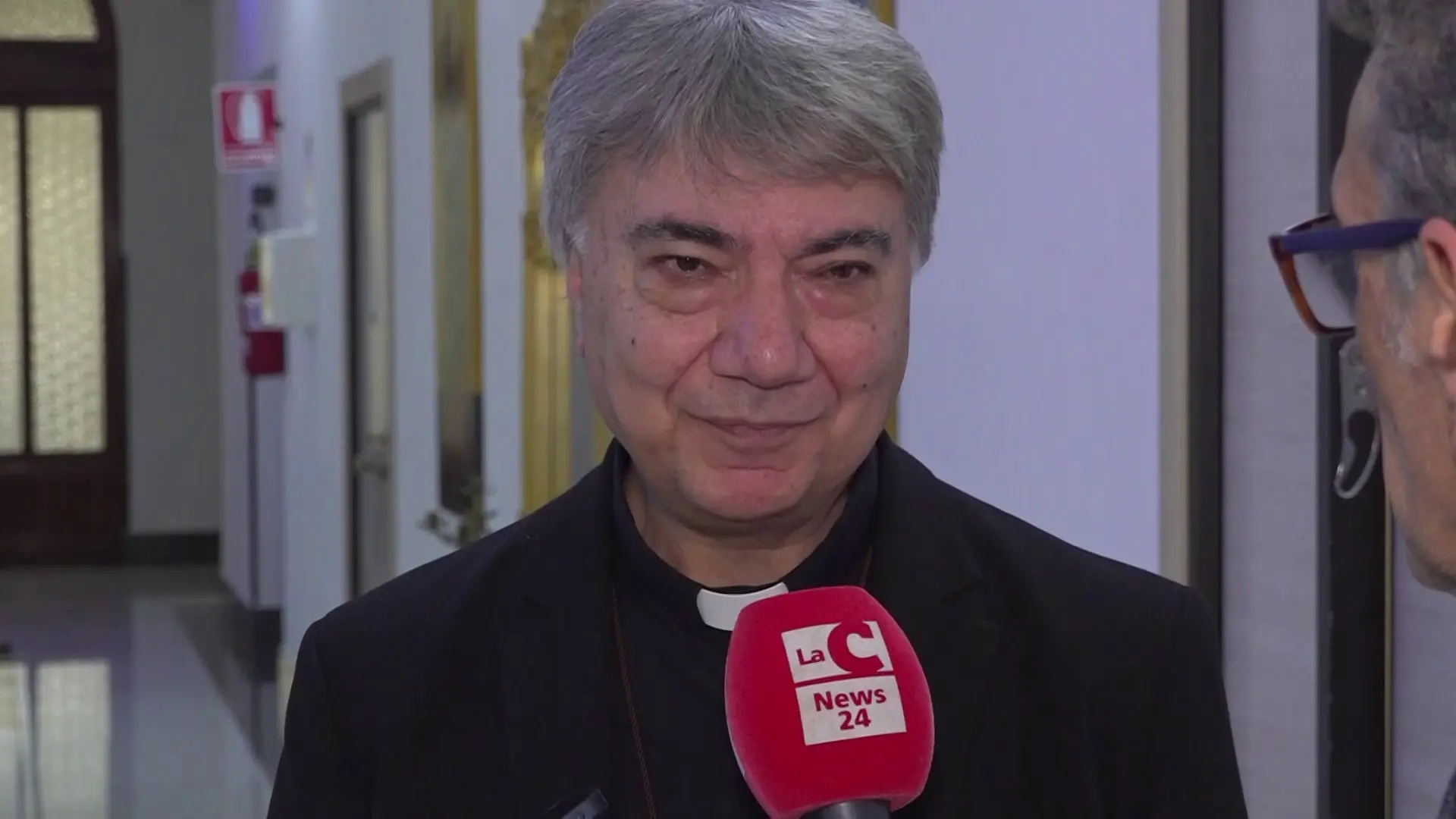 Don Battaglia diventa cardinale, gioia per il vescovo calabrese di Napoli al Centro Solidarietà di Catanzaro: «Per noi resta semplicemente Mimmo»