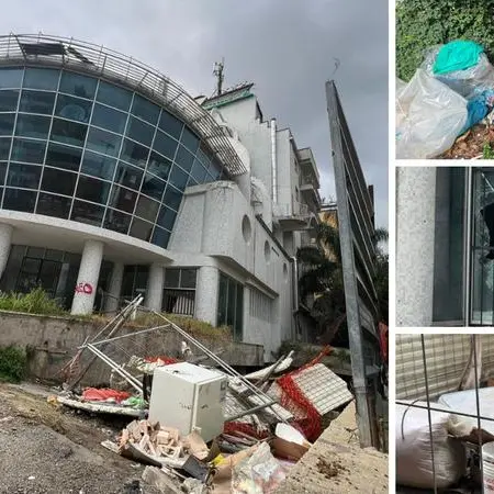 Cosenza, l’Hotel Centrale trasformato in una discarica a cielo aperto tra incuria e abbandono\n