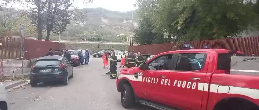 Tragedia a Cosenza, presunto ladro di rame muore folgorato in una cabina elettrica