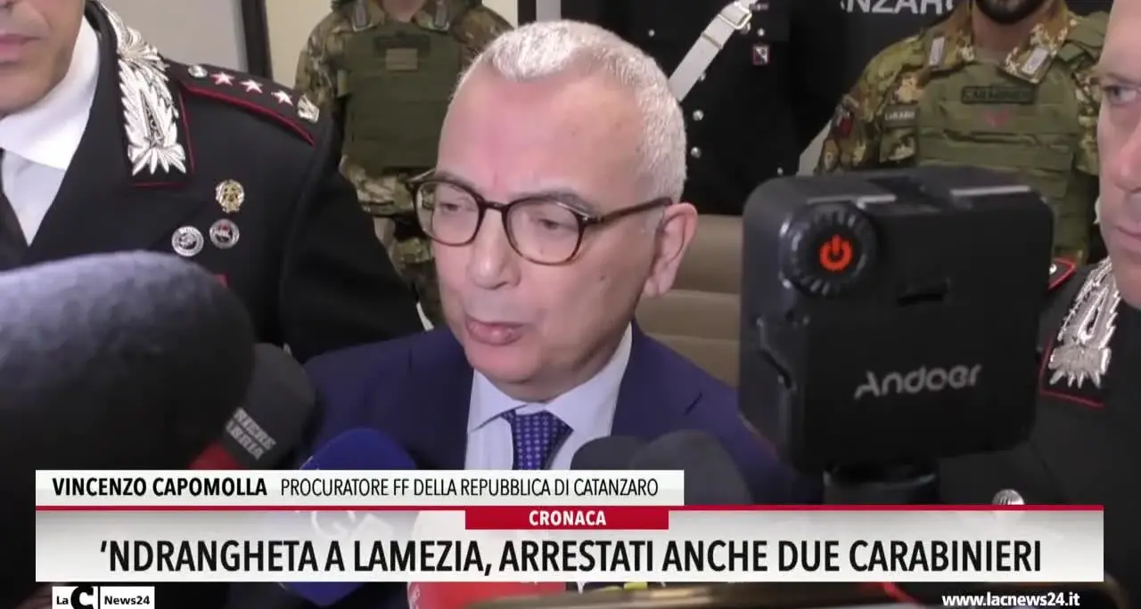 Ndrangheta a Lamezia, arrestati anche due carabinieri