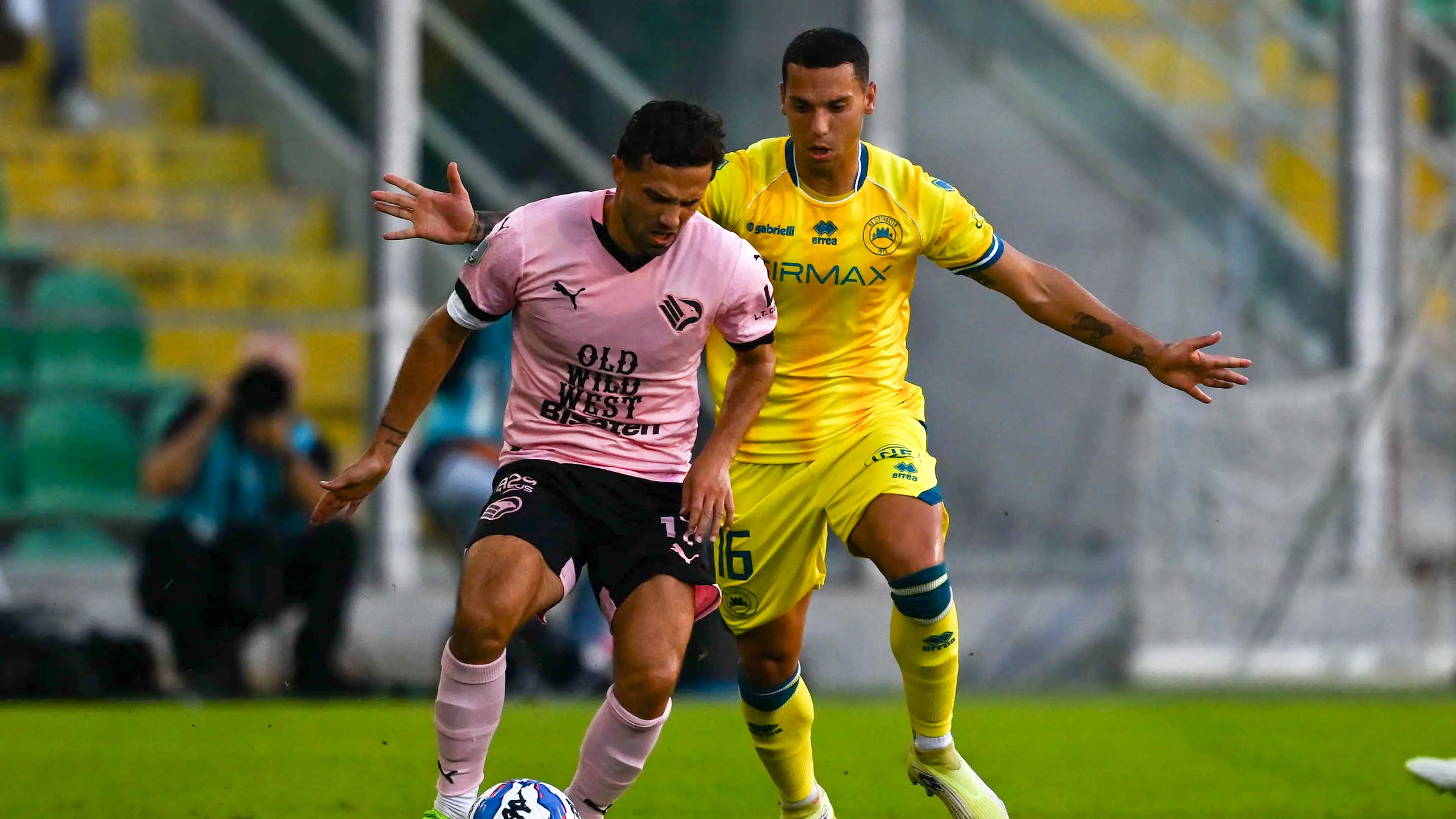 Federico Di Francesco (Palermo F.C.) in action against Alessio Vita (A.S. Cittadella 1973) during the Italian Serie BKT match between Palermo F.C. vs A.S. Cittadella 1973 on 3rd November 2024 at the Renzo Barbera stadium in Palermo, Italy