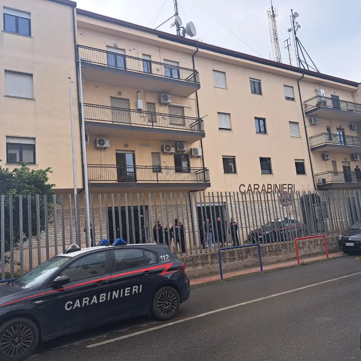 Corigliano Rossano, blitz dei carabinieri contro immigrazione clandestina e occupazioni abusive\n