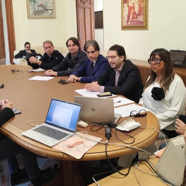 Reggio Calabria candidata Capitale Italiana della Cultura 2027, Falcomatà: «La nostra città può lanciare al mondo un messaggio di cultura della pace»\n