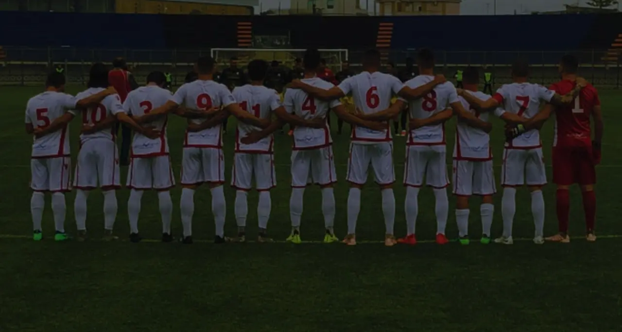 Calcio calabrese in lutto per la morte del 12enne stroncato da un malore durante l’allenamento. Un minuto di silenzio su tutti i campi