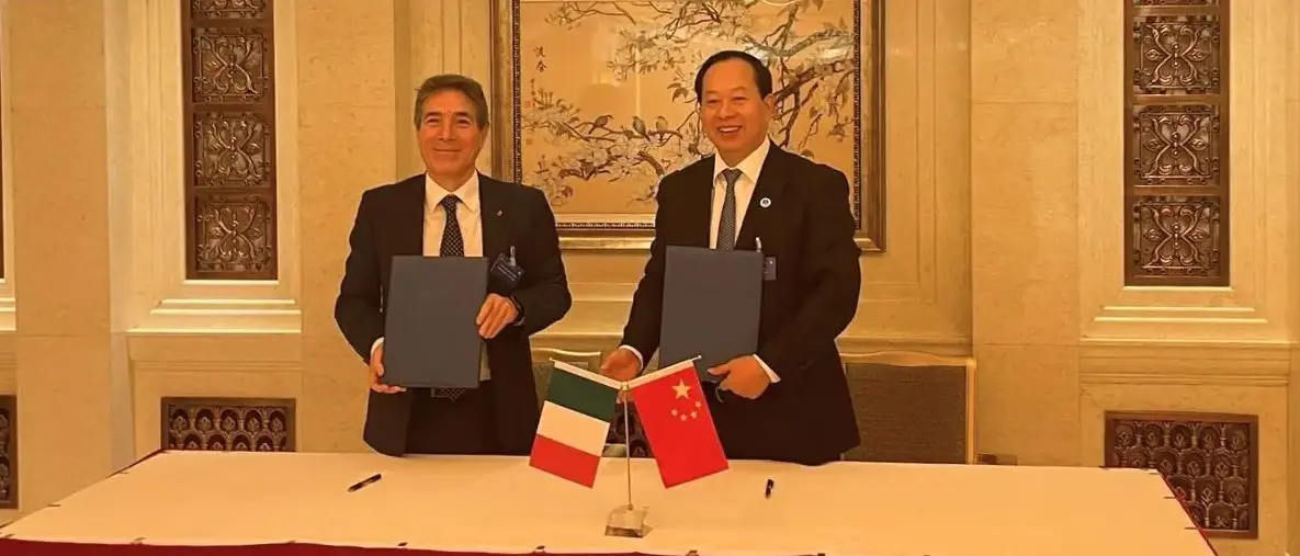 Forum Italia-Cina, l'Unical\u00A0sottoscrive l'intesa\u00A0per un centro di ricerca sull'intelligenza artificiale\n