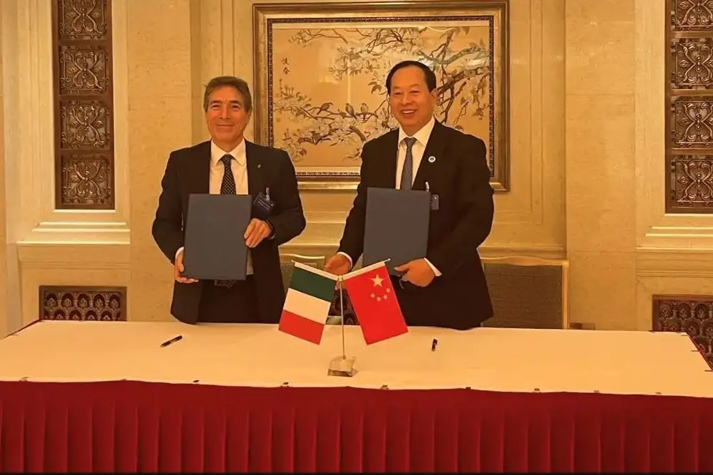 Forum Italia Cina l Unical sottoscrive l intesa per un centro di ricerca sull intelligenza artificiale