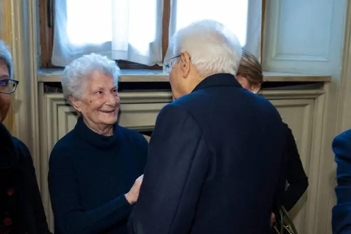 <p>Licia Pinelli con il presidente Mattarella (foto Ansa)</p>\\n , ANSA