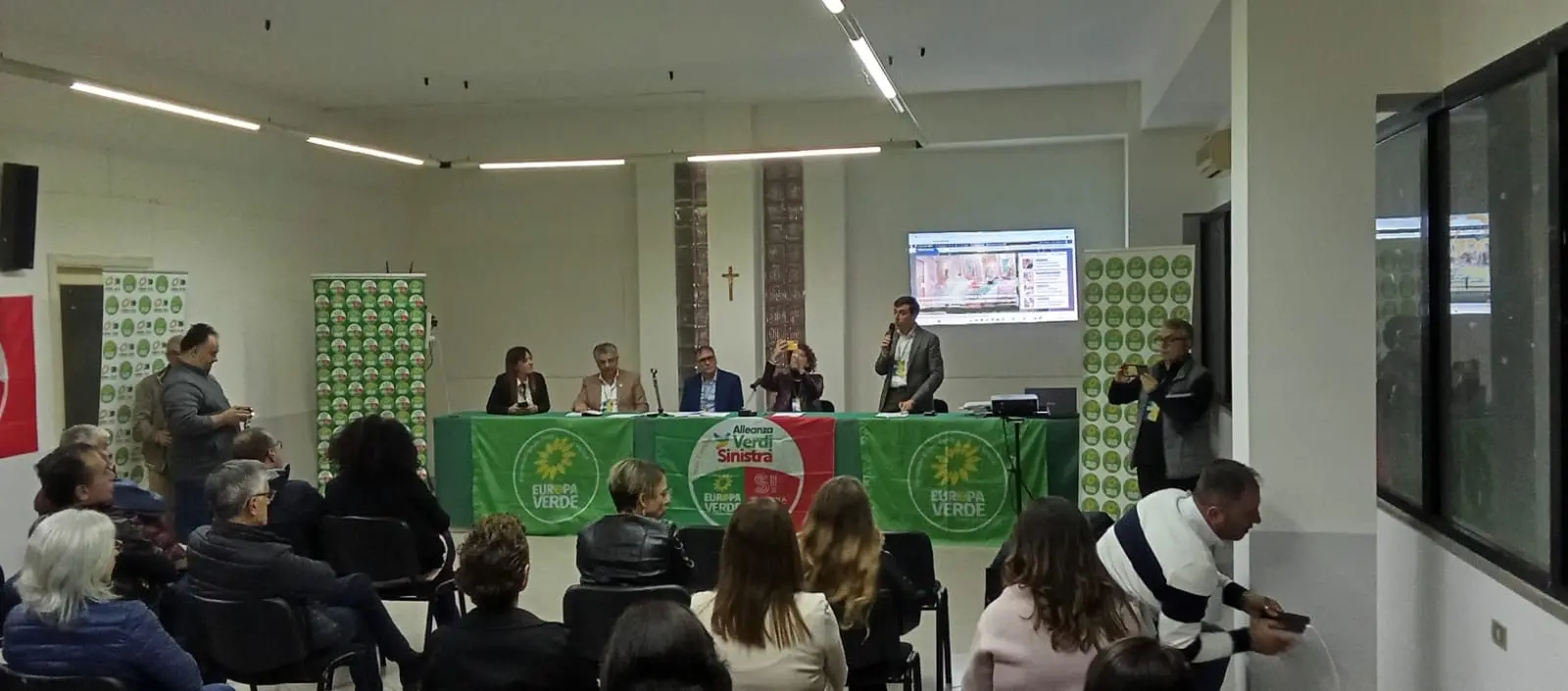 Verdi/Avs, pronta la delegazione calabrese per il congresso nazionale: «Chiederemo le strade prima del Ponte»\n