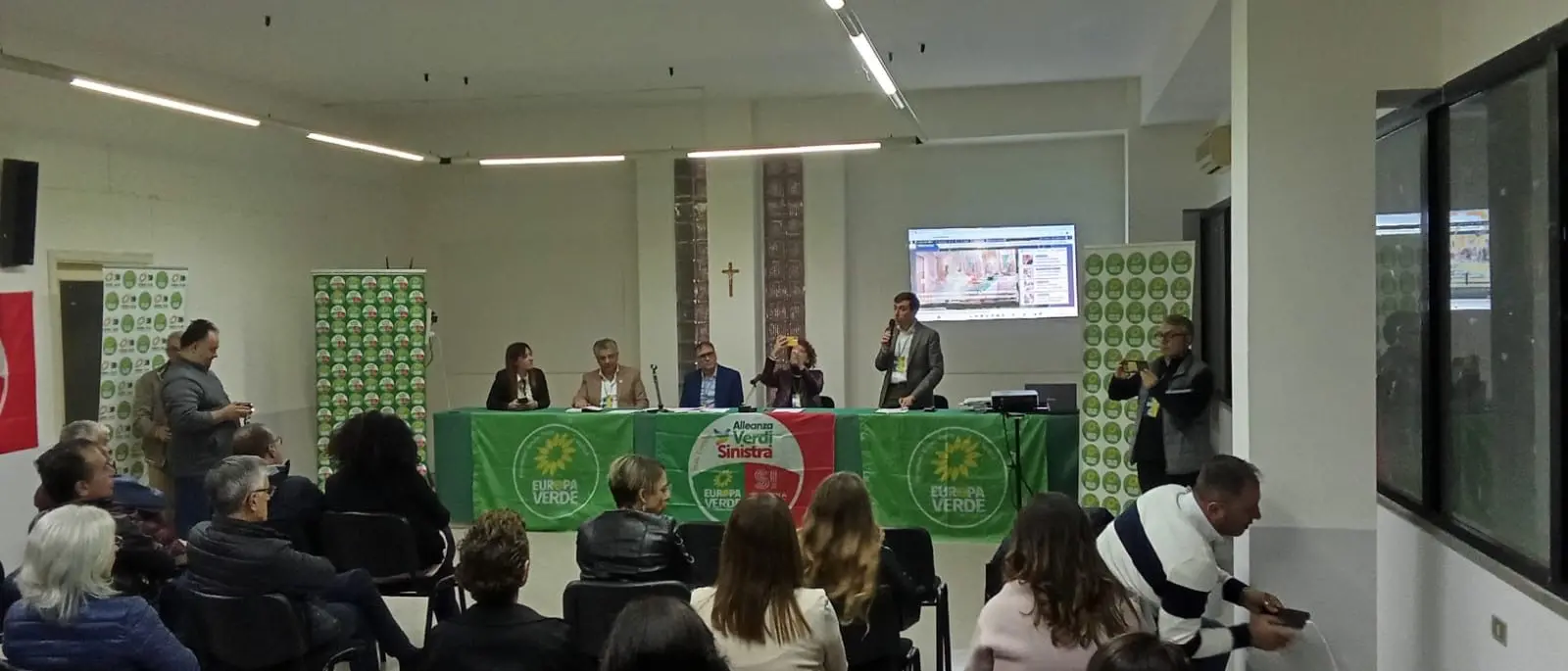 Verdi/Avs, pronta la delegazione calabrese per il congresso nazionale: «Chiederemo le strade prima del Ponte»\n