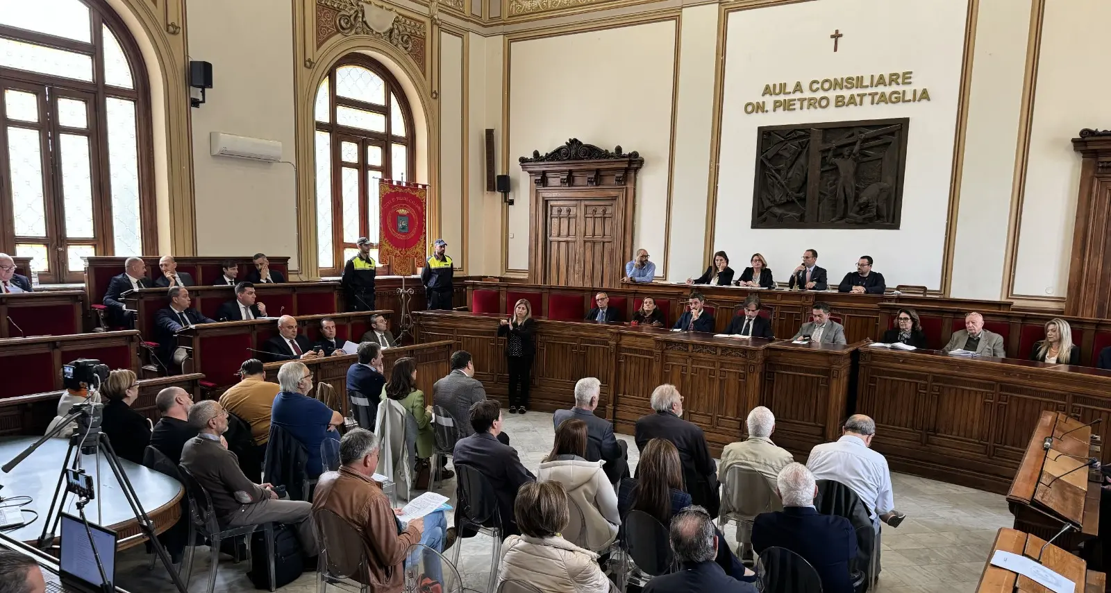 «Intorno all’Asp di Reggio Calabria tanti sciacalli»: l’accusa della dg Di Furia mentre la politica litiga sulla sanità\n