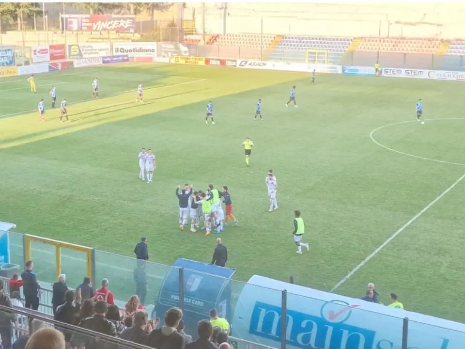 Serie D, è la settimana del derby Vibonese-Reggina. Al Luigi Razza in gioco c'è la vetta