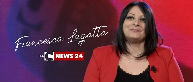 Francesca Lagatta, inviata per LaC: un treno in corsa lanciato verso la notizia