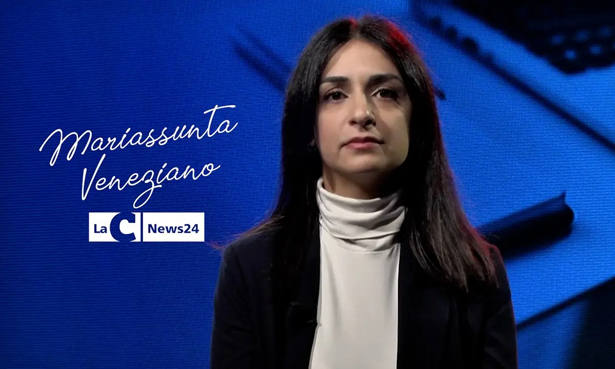 Dalla carta stampata a LaC, Mariassunta Veneziano: «Una sfida quotidiana, non si finisce mai di imparare»