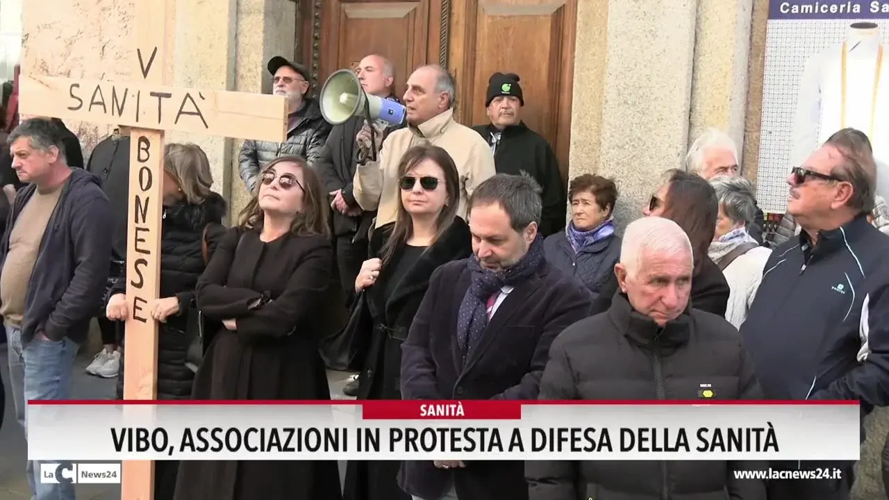 Vibo, associazioni in protesta a difesa della sanità