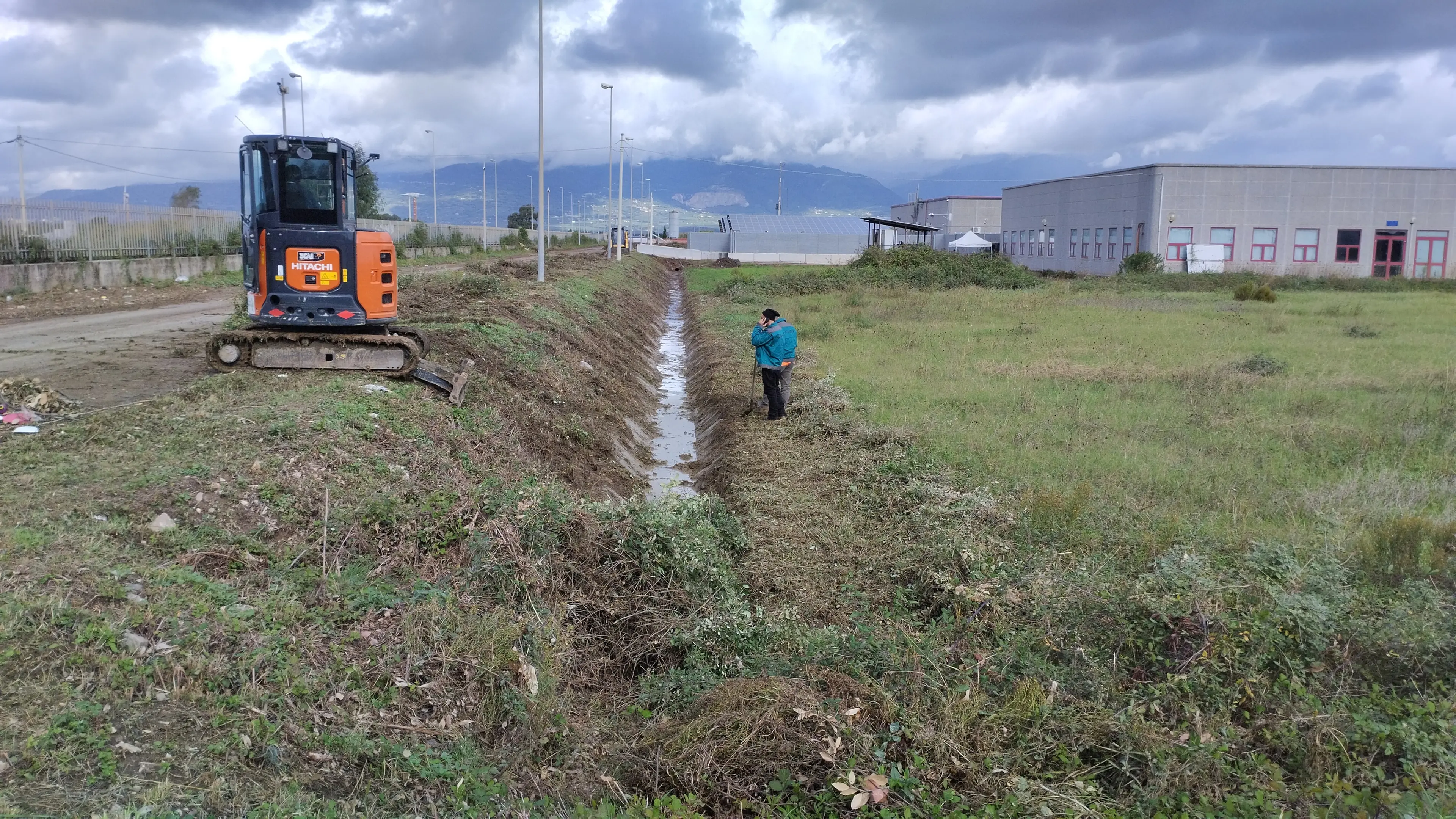 Canaloni ostruiti e mancanza di barriere, così è finita sott’acqua l’aula bunker e l’area dell’ex fondazione Terina a Lamezia