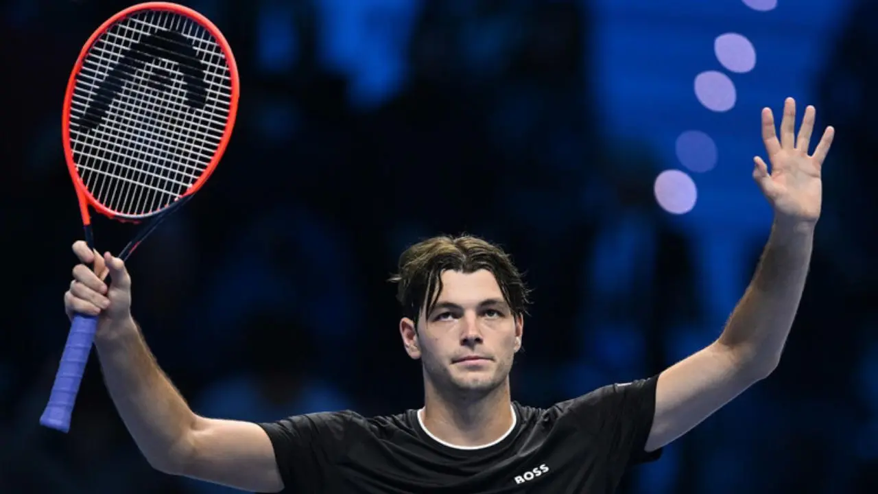 Atp Finals, sorpresa Fritz batte Zverev\u00A0e conquista la finale. Alle 20.30 Sinner in campo contro Ruud\n