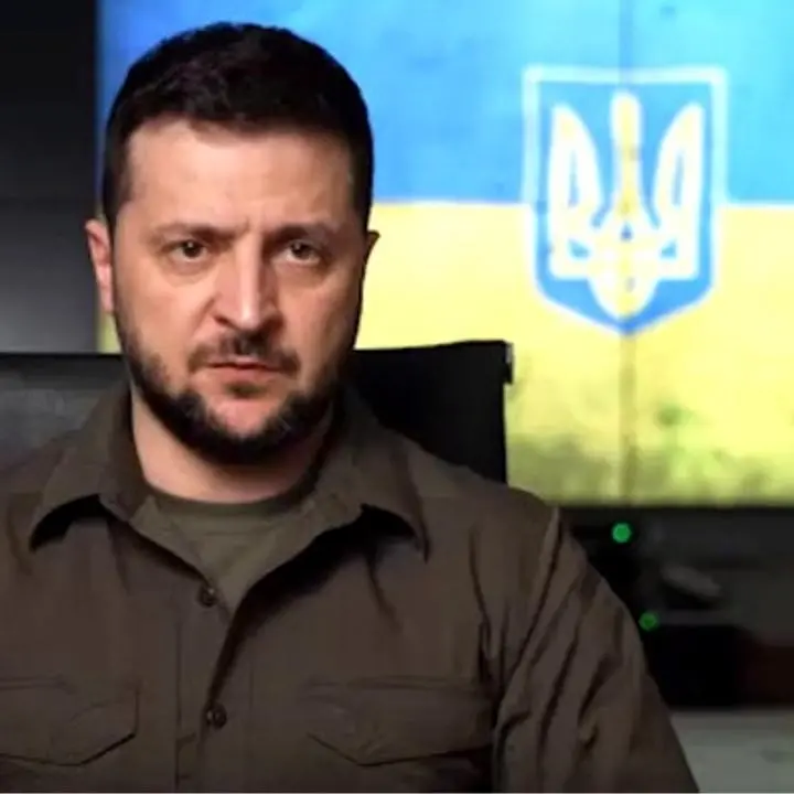 Zelensky: «Da Meloni e dai leader del G7 grande sostegno. Lavoriamo per porre fine alla guerra»\n