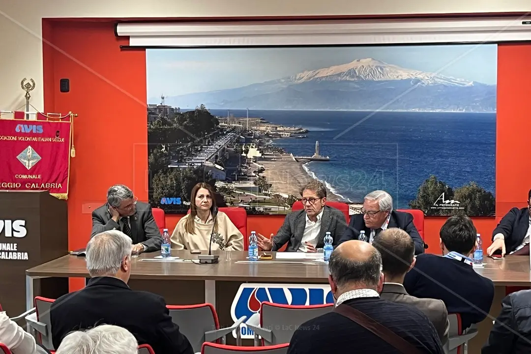 <p>L&#39;incontro con il presidente nazionale Briola presso la sala Calipari dell&#39;Avis comunale odv di Reggio</p>\\n