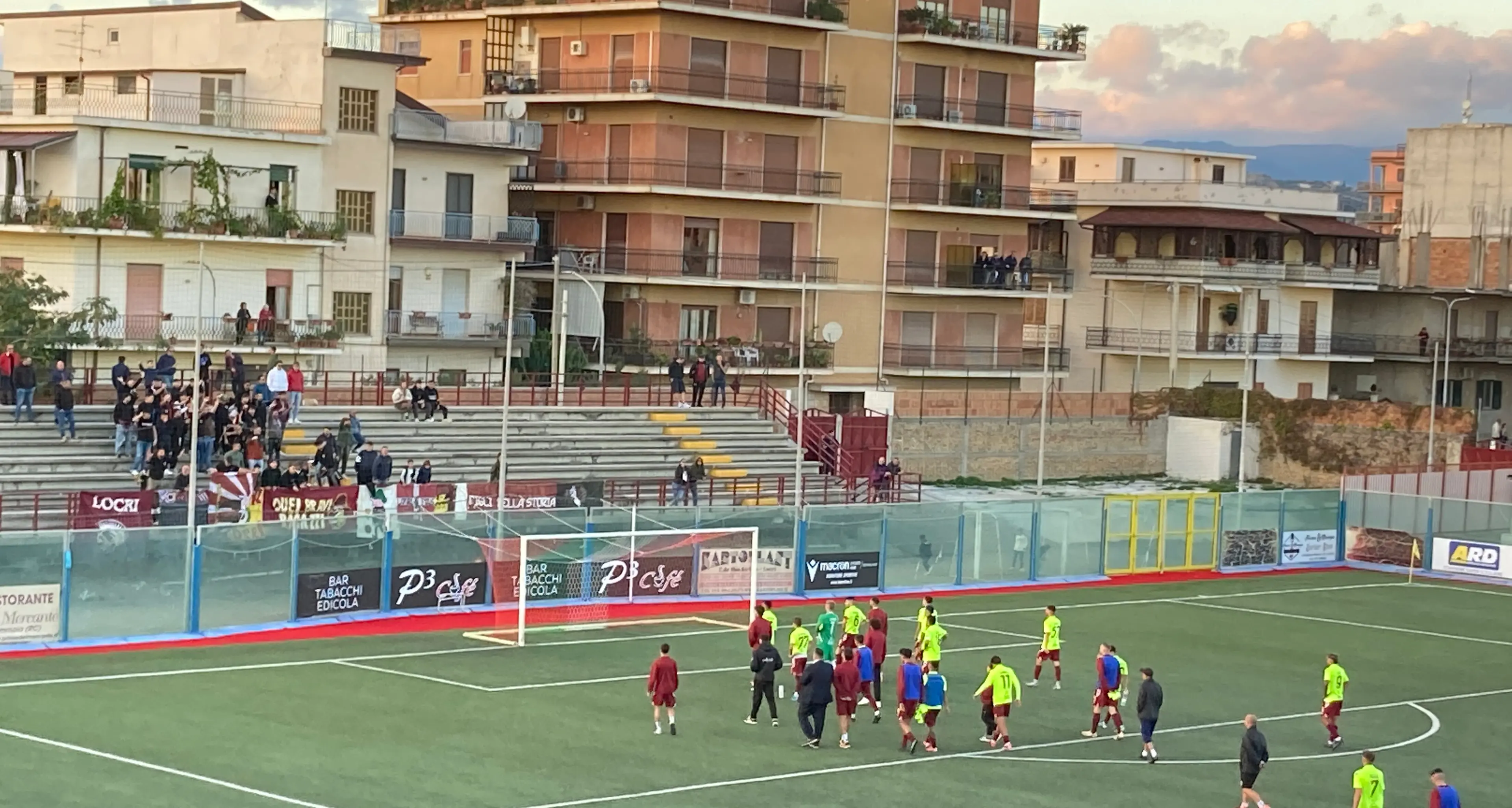 Il Locri cade sotto i colpi della capolista Scafatese: al Macrì finisce 0-4\n