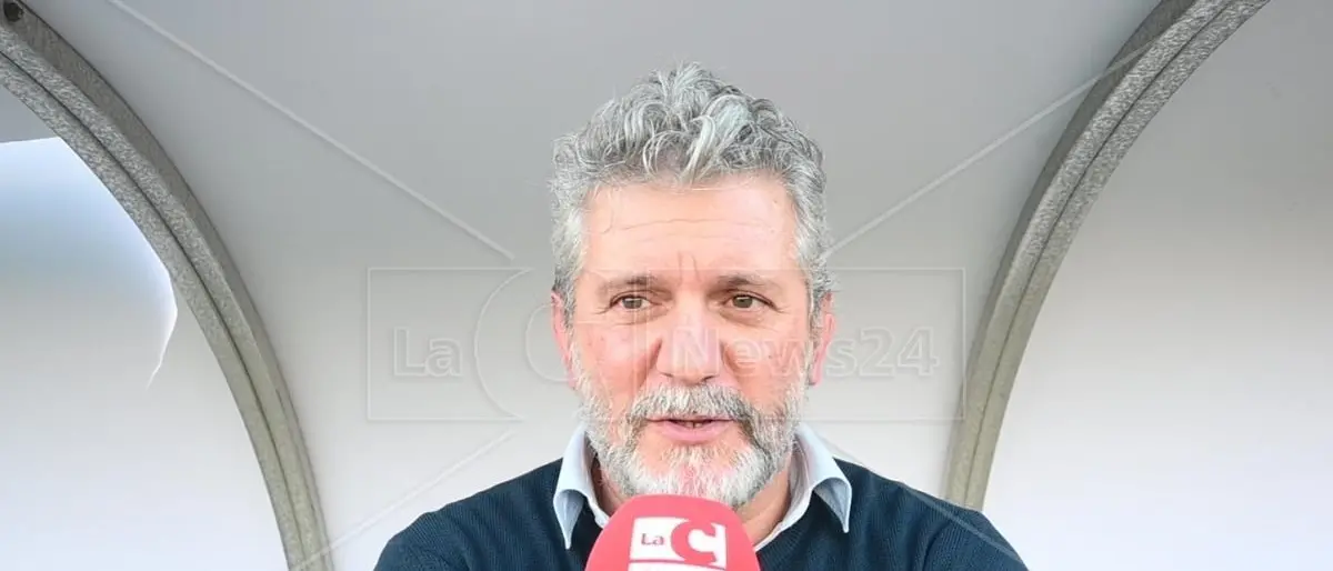 Il Rende fa tremare il Praia Tortora ma non basta,\u00A0Spinelli: «Mi tengo la prestazione, ma dispiace per il risultato»\n