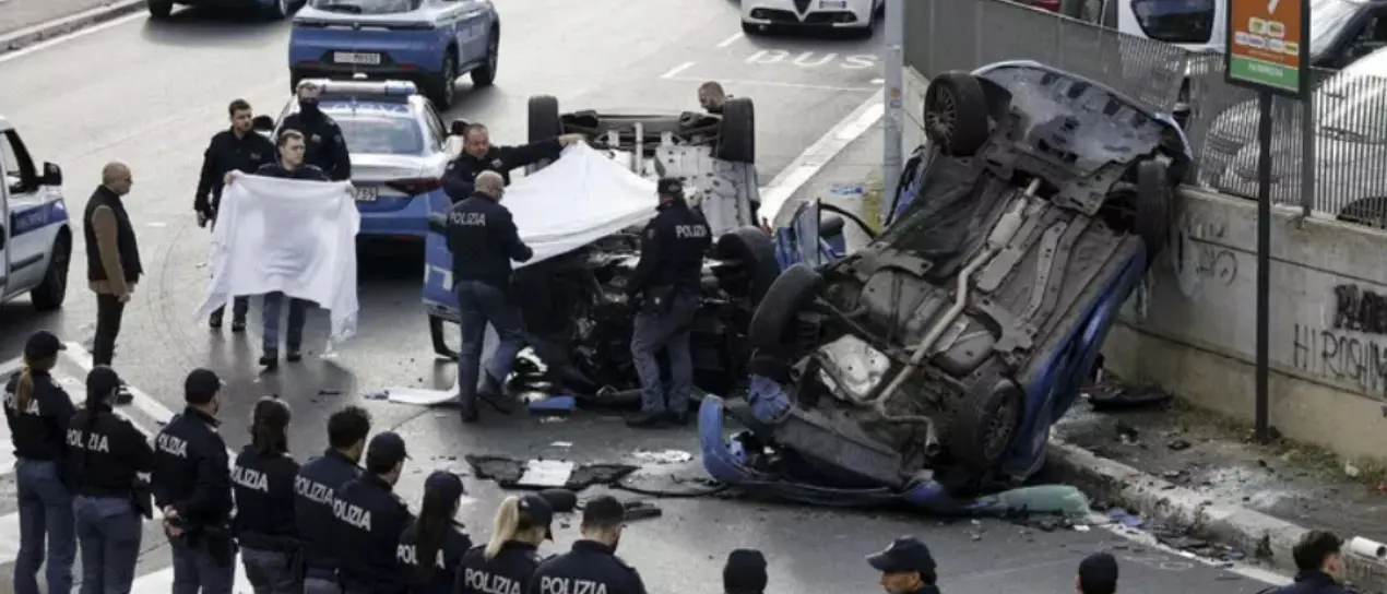 Scontro tra due auto della Polizia a Roma, muore nell’incidente un agente di 32 anni\n