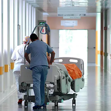 «Non mi fido della sanità calabrese, ho scelto il Nord»: la storia di un malato oncologico\u00A0\n