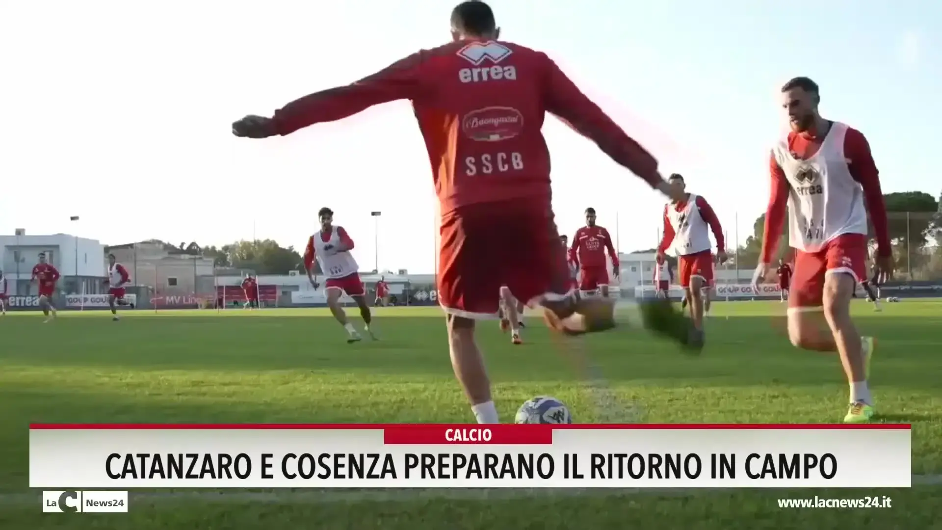 Catanzaro e Cosenza preparano il ritorno in campo