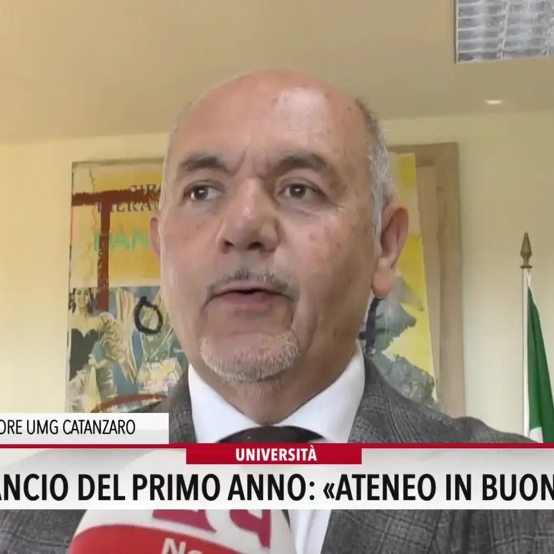 L’Umg ai primi posti per qualità della ricerca, il rettore Cuda risponde\u00A0alle polemiche:\u00A0«L’ateneo non è in decadenza»\u00A0\n