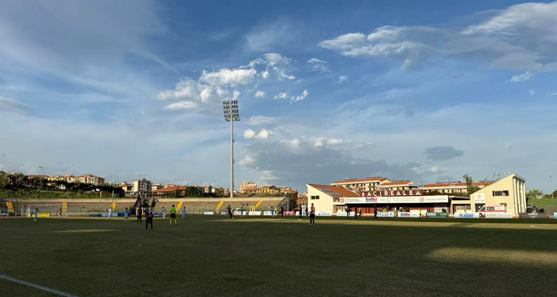 Serie D, la Vibonese cade per 3-2 in casa dell'Acireale. Per i rossoblù secondo stop consecutivo in campionato\n