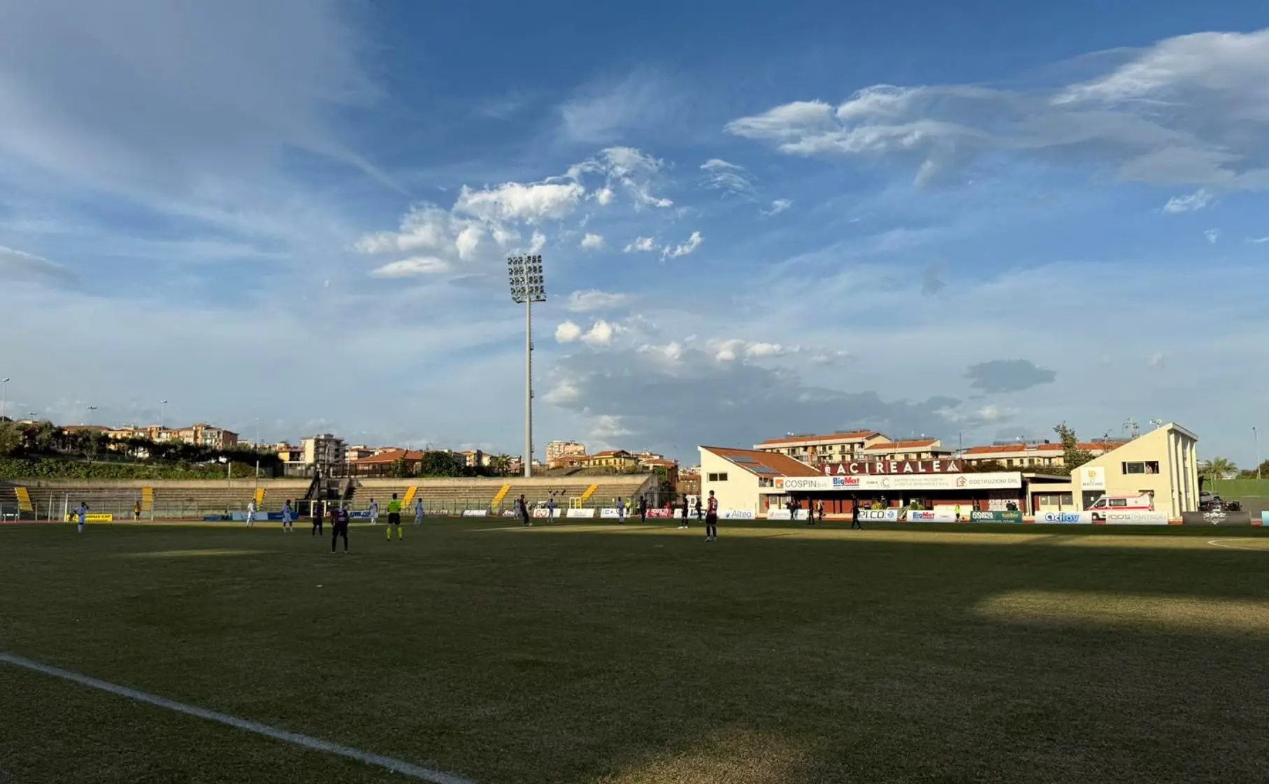 Serie D, la Vibonese cade per 3-2 in casa dell'Acireale. Per i rossoblù secondo stop consecutivo in campionato\n