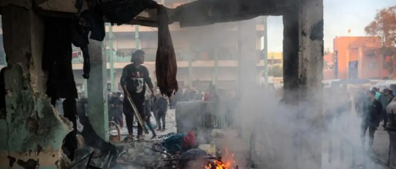 Raid israeliani a Gaza, 88 morti. Intanto Netanyahu incontra un inviato Usa per una tregua in Libano