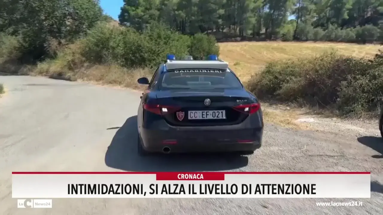 Minacce agli amministratori,\u00A0una piaga che mette a rischio la democrazia. Stasi:\u00A0«La trincea delle istituzioni sui territori sono i sindaci»\n