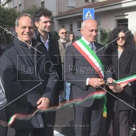 Cosenza, nuovo sbocco stradale per i rioni di San Vito e Serraspiga. Caruso:\u00A0«Simbolo di rinascita per il quartiere»\n