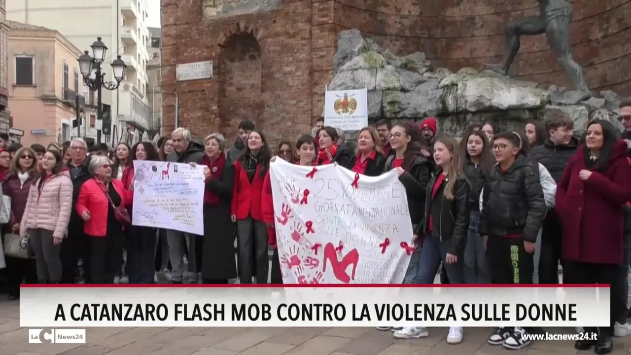 A Catanzaro flash mob contro la violenza sulle donne