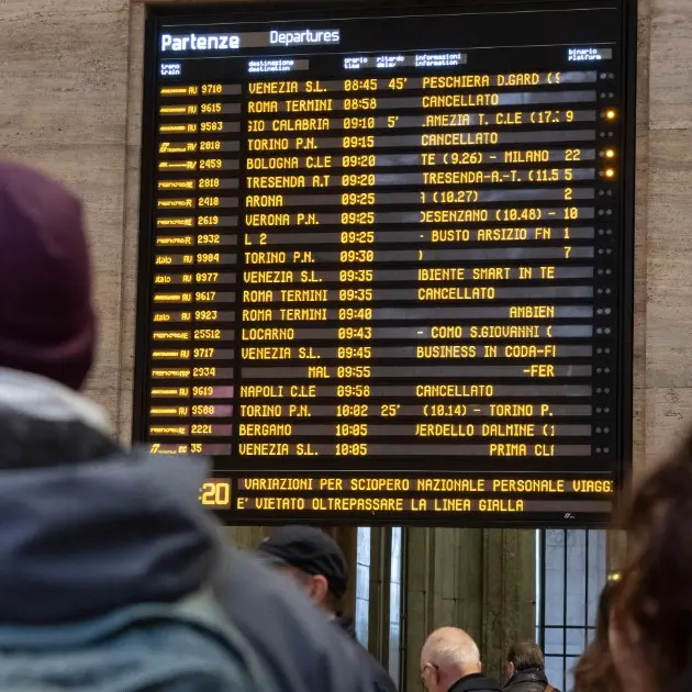 Sciopero nazionale dei treni il 23 e 24 novembre, si ferma anche la Calabria\n