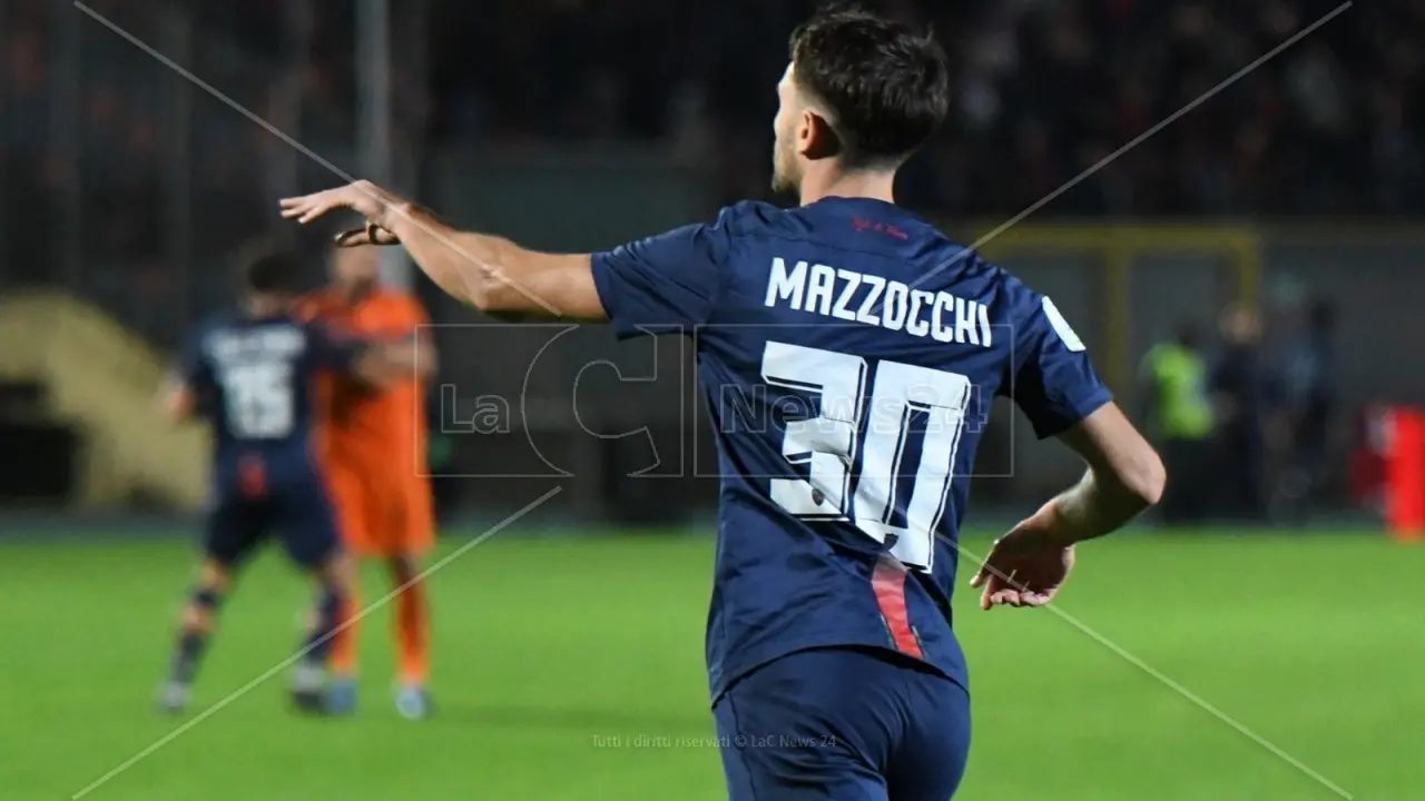 Cosenza-Modena, Lupi sfortunati nel primo tempo ma recuperano con Mazzocchi: al Marulla\u00A0finisce 1-1\n