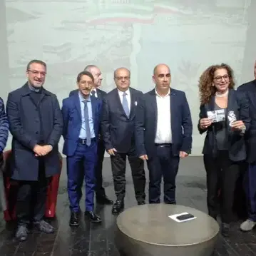 Soverato festeggia 50 anni da città: la cerimonia che\u00A0celebra\u00A0un evento storico\n