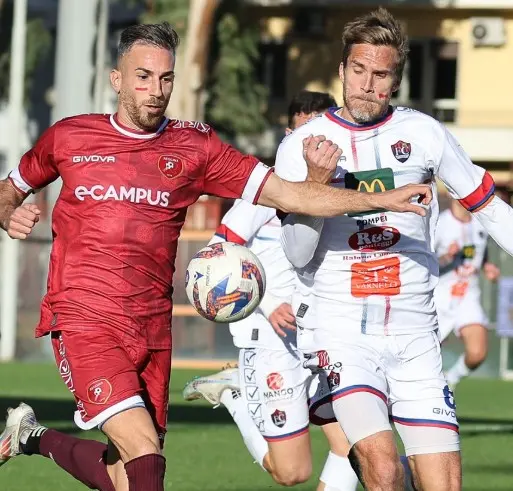 Reggina, che delusione! Gli amaranto si fanno rimontare il doppio vantaggio: contro il Pompei termina 2-2