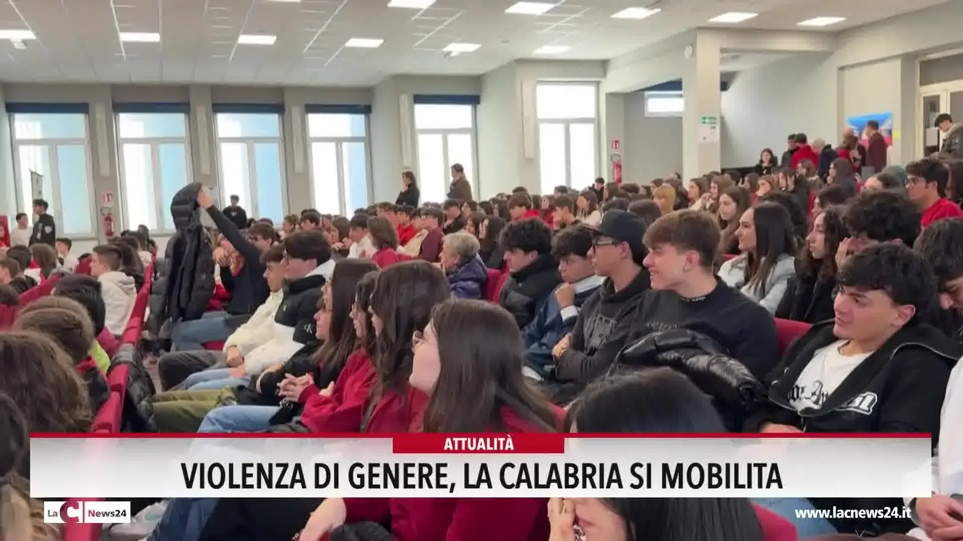 Violenza di genere, la Calabria si mobilita