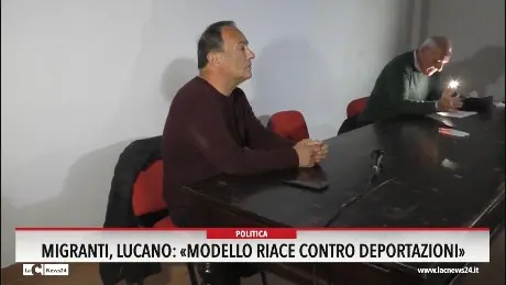 Migranti, Lucano: il modello Riace contro quello delle deportazioni