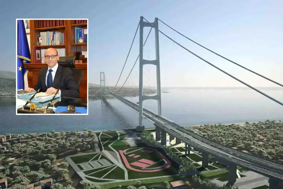 Il Ponte sullo Stretto, nel riquadro il presidente dell\\'Enac Giuseppe Busiaee