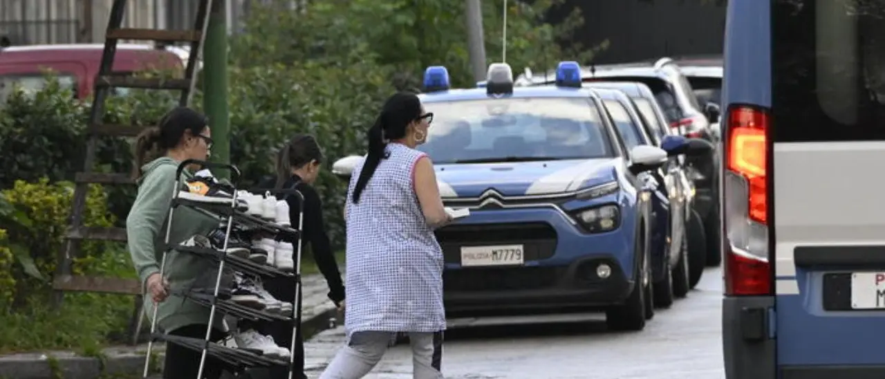 Caivano, maxi blitz a Parco Verde: sgomberati 36 alloggi occupati. Meloni: «Inizia\u00A0la fase 2»\n