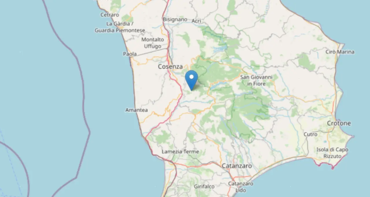 Terremoto\u00A0in Calabria, forte scossa di\u00A0magnitudo 4.2 con epicentro nel Cosentino