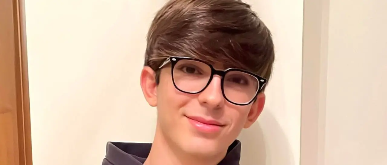 Raffaele, un 16enne\u00A0fuori dal comune: odia\u00A0i social, dona la borsa di studio in beneficenza e ama San Francesco\n
