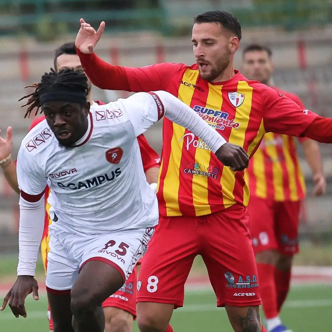 Reggina, secondo pareggio consecutivo e primo posto più lontano: contro la Nissa finisce 1-1\n