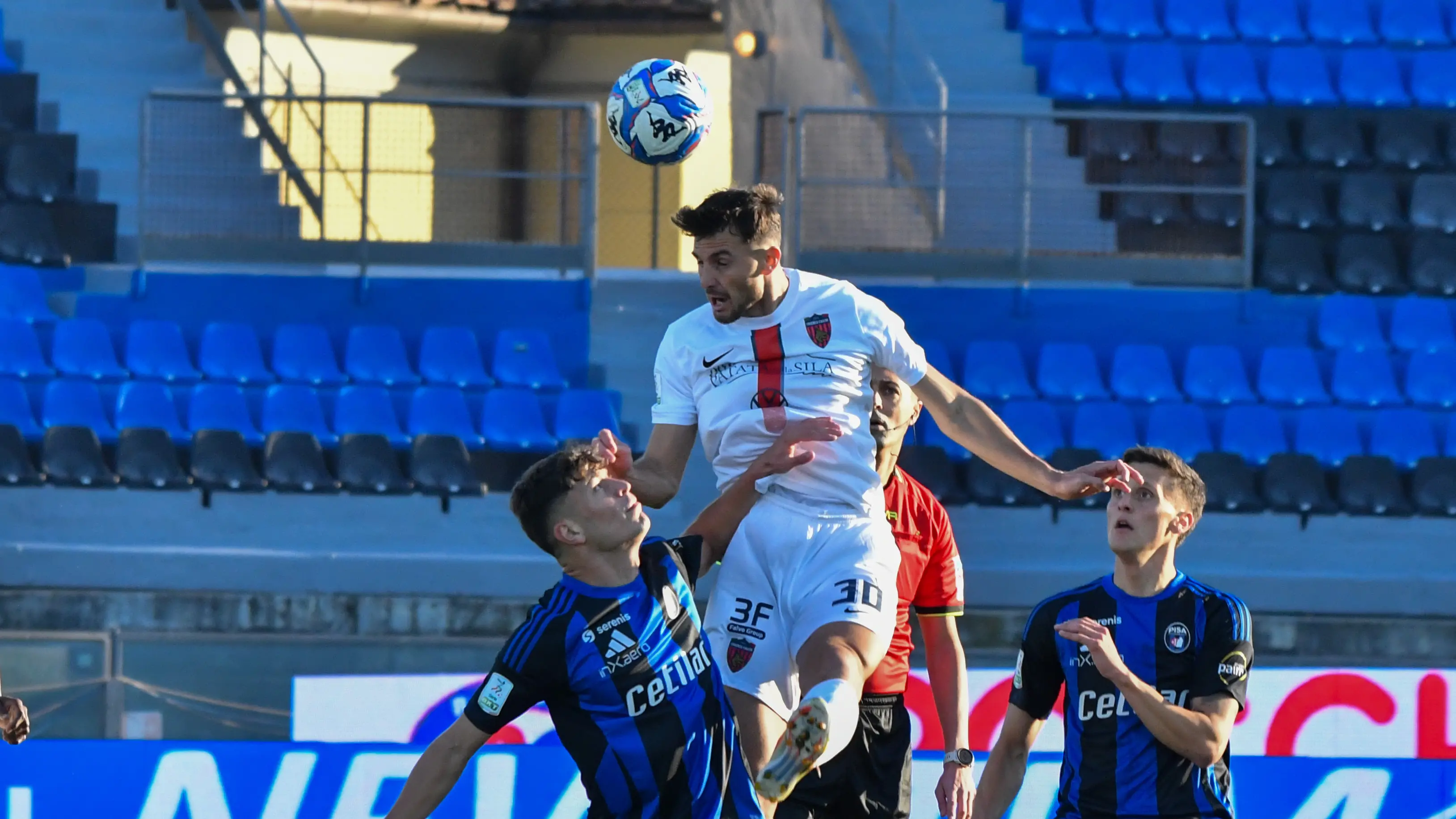 Cosenza tutto cuore, Mazzocchi e Fumagalli riprendono il Pisa: finisce 2-2 in Toscana