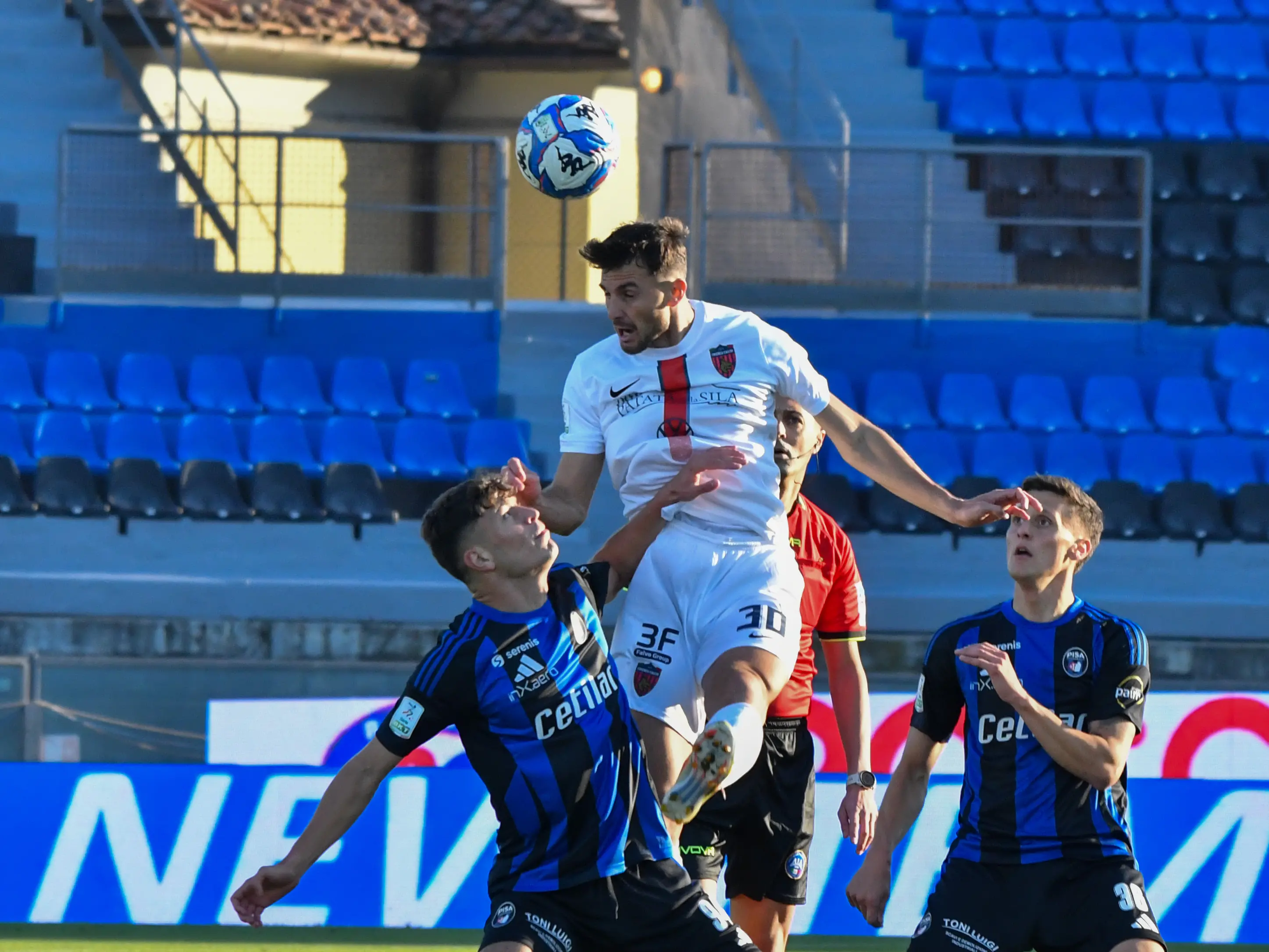 Cosenza tutto cuore, Mazzocchi e Fumagalli riprendono il Pisa: finisce 2-2 in Toscana