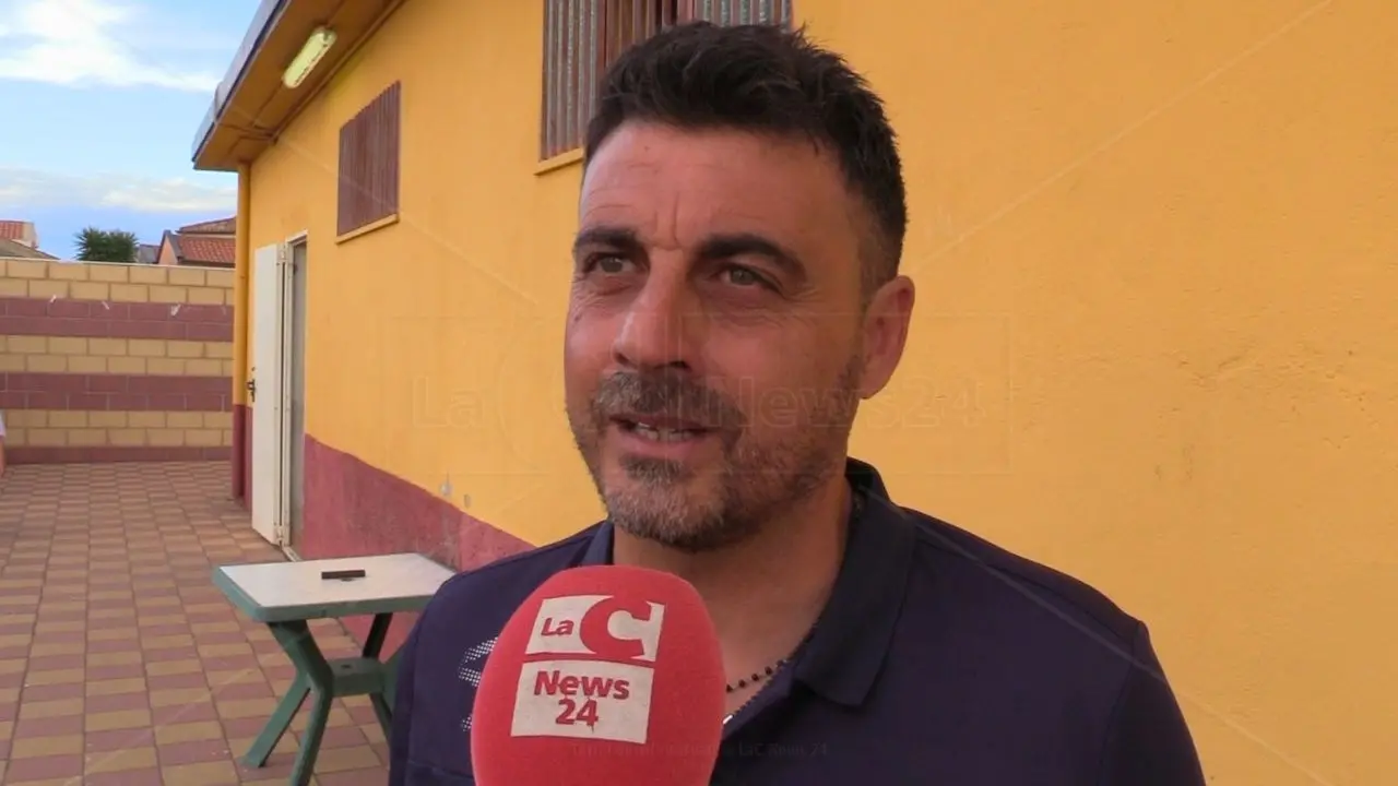 Altro passo in avanti per l'Isola Capo Rizzuto che fa 0-0 con la Rossanese. Gregorace: «Pari che sta stretto»