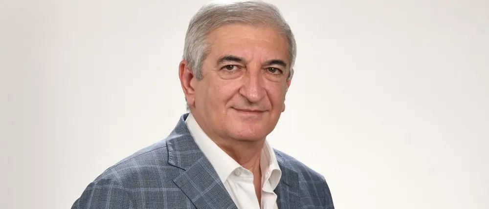 Tommaso Foti prende il posto di Fitto: oggi il giuramento da ministro\n