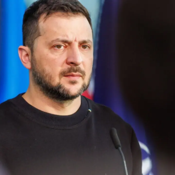 Guerra Russia-Ucraina, Zelensky: «Pronto al dialogo ma Mosca si impegni per una tregua»\n